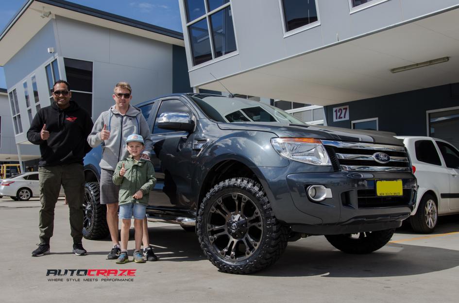 FORD-RANGER-VAPOR-BLACK-MACHINED-WITH-DARK-TINT-4